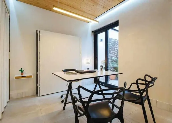 Lujoso Loft Con Piscina Y Espacio Office